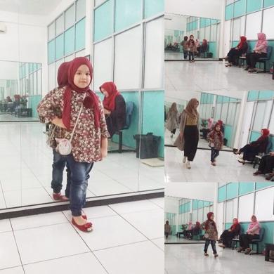 MODELING KIDS
