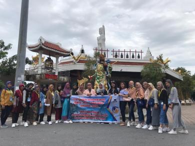 STUDY BANDING TOUR 3 NEGARA + BATAM