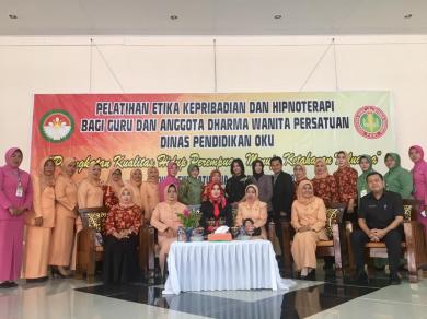 TRAINING ETIKA KEPRIBADIAN